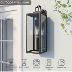 Outdoor wall light