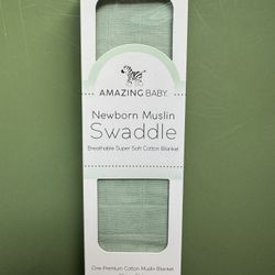 Amazing Baby Newborn Muslin Swaddle