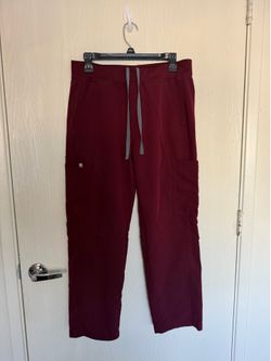 Figs Scrubs Pants (Men/Medium-Short/Burgundy)
