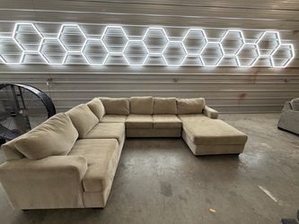 FREE Local Delivery 🚚- 4 pcs sectional couch sofa set