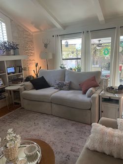 Reclining love seat/ couch