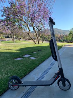 Ninebot KickScooter by Segway ES4