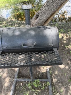Bbq Pit …Heavy Duty $250