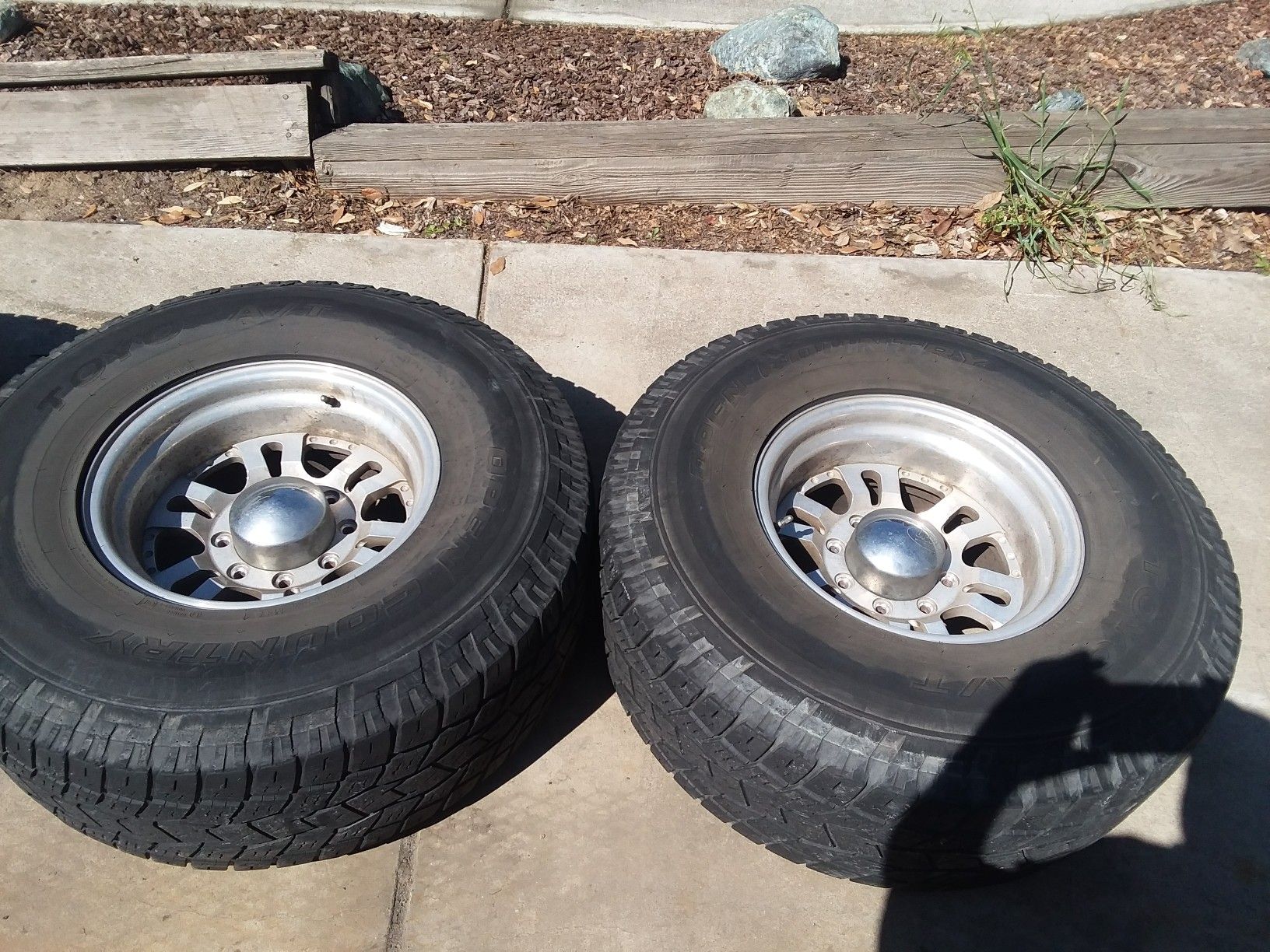8 lug 16x12 weld racing wheels