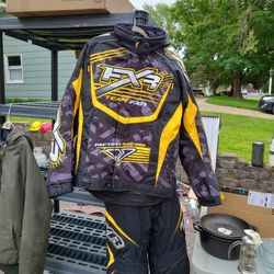 FXR SNOWMOBILE SUIT Garage Sale Today NEW HOPE