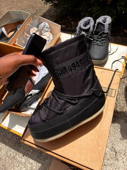Steve Madden Moon Boots