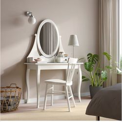 3-Drawer White Wood Vanity Dressing Table with Glass Top