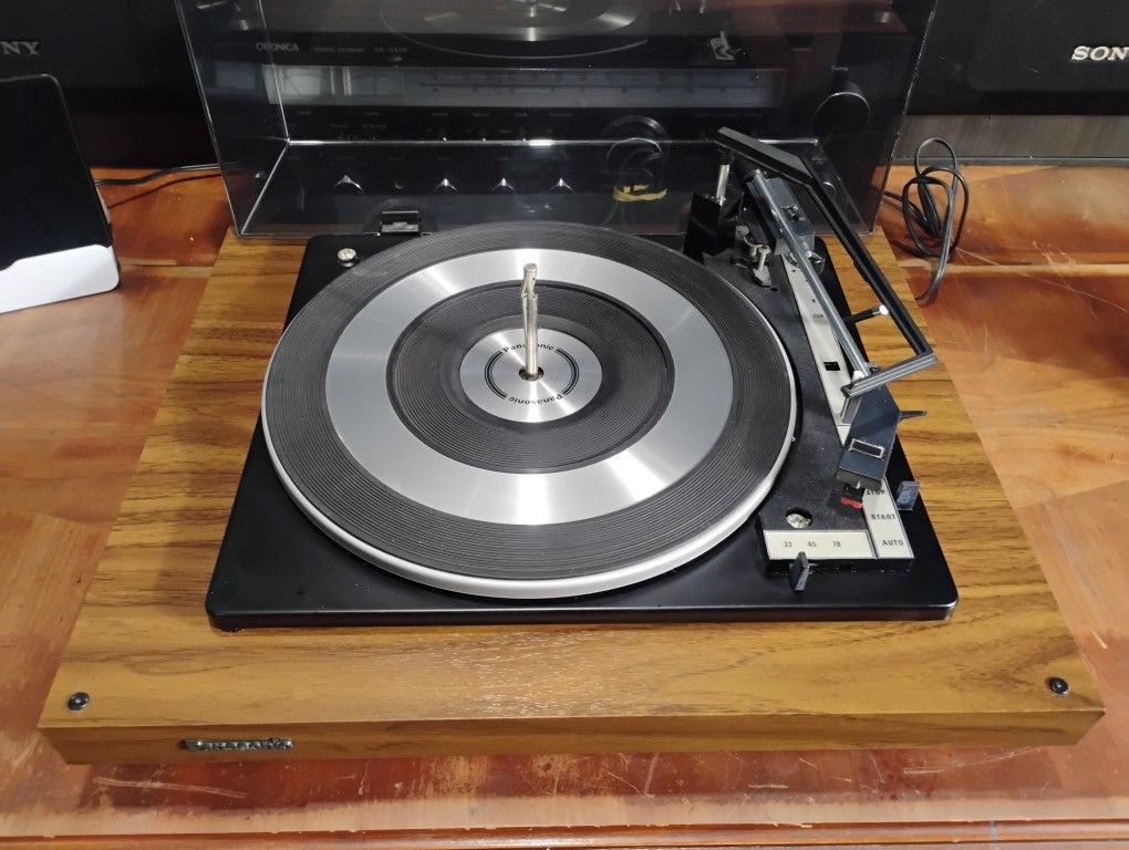 Vintage Panasonic Turntable Record Player