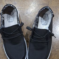 Hey Dude Shoes