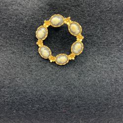 Round Cameo Brooch Six Small Cameo Ladies Costume Vintage Brooch 