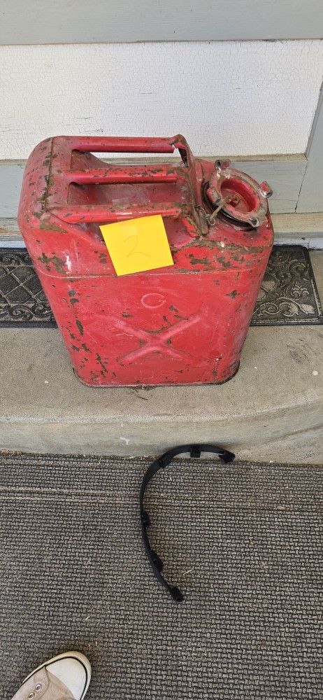 Metal Gas Fuel Can US Army "G" "QMC"Jerry Can 5 gallon ( red 2)