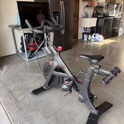 Peloton Bike