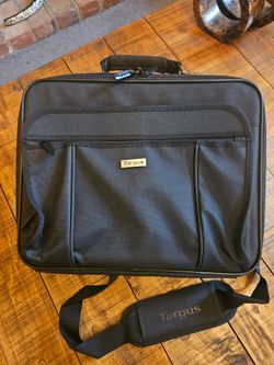 TARGUS Notebook Briefcase New