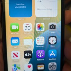 iPhone 11 Used.