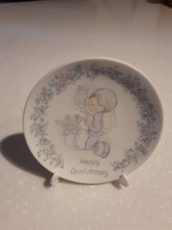Precious Moments "Happy Anniversary " porcelain decorative plate