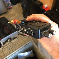 BEACH TEK - DXA-4C Dual XLR Audio Adapter