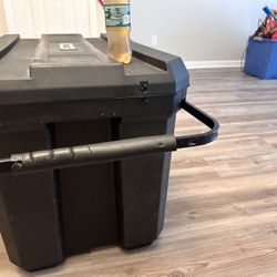 Stanley Tough Box 37x23x23 50 Gal.