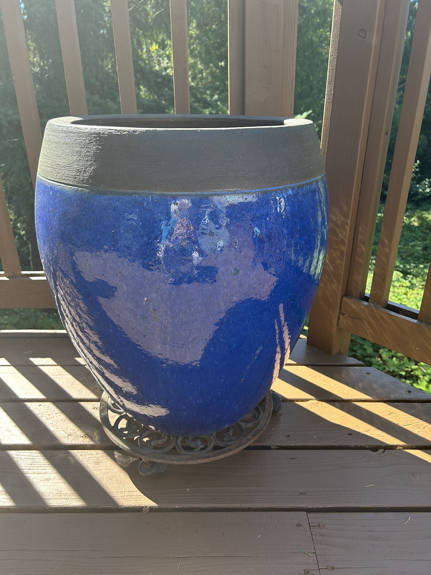 2 Large Ceramic Pots