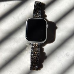 Apple Watch Series 8