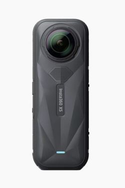 Insta360 X5 Essential Bundle Open Box $600