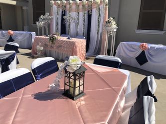 Rento Mesas y Decoro En sus Eventos