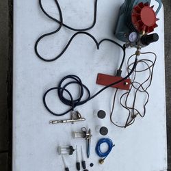 Airbrush Setup With 2 Badger Airbrushes