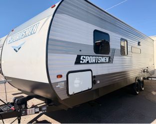 2022 Sportsman By KZ Travel Trailer 28Ft Bunkhouse In Good Condition