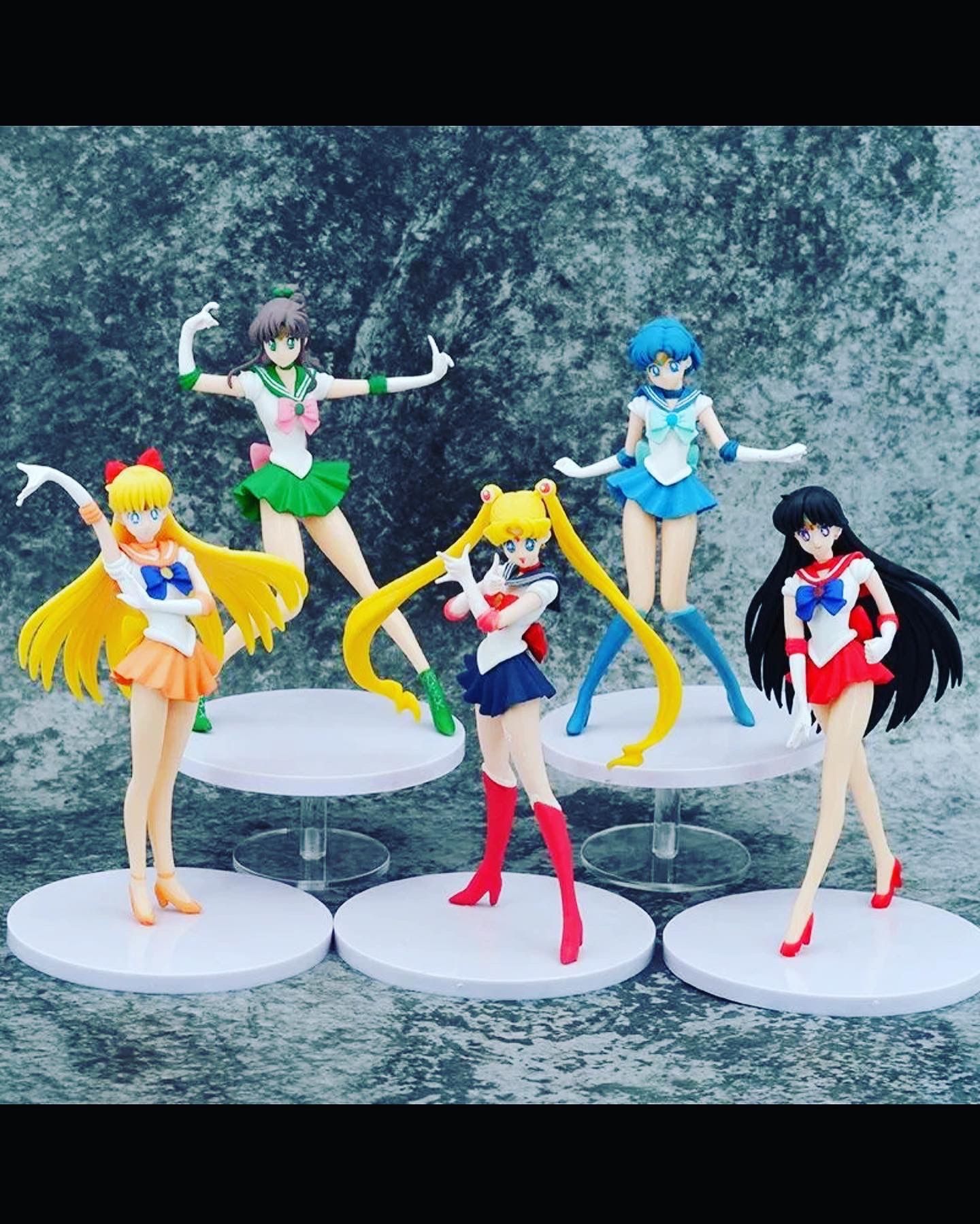 Sailor moon statues at Tampa mall in Temple Terrace
