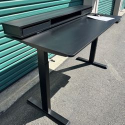 Electric Desk With LED