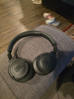 Headphones
