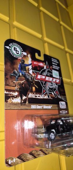 Auto world PBR 03 Chevrolet Silverado truck!!