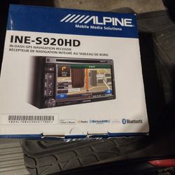 Alpine Double Din