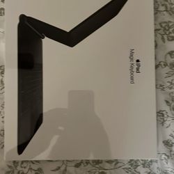 Apple Magic Keyboard for iPad Air 13" M2 & Pro 12.9" Gen 3-6 - Black - MJQK3LL/A