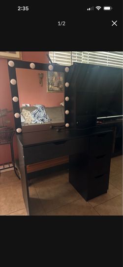 Black vanity
