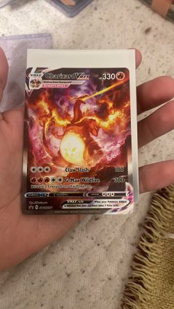 Charizard Vmax 