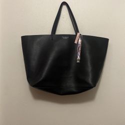 Victoria’s Secret bag