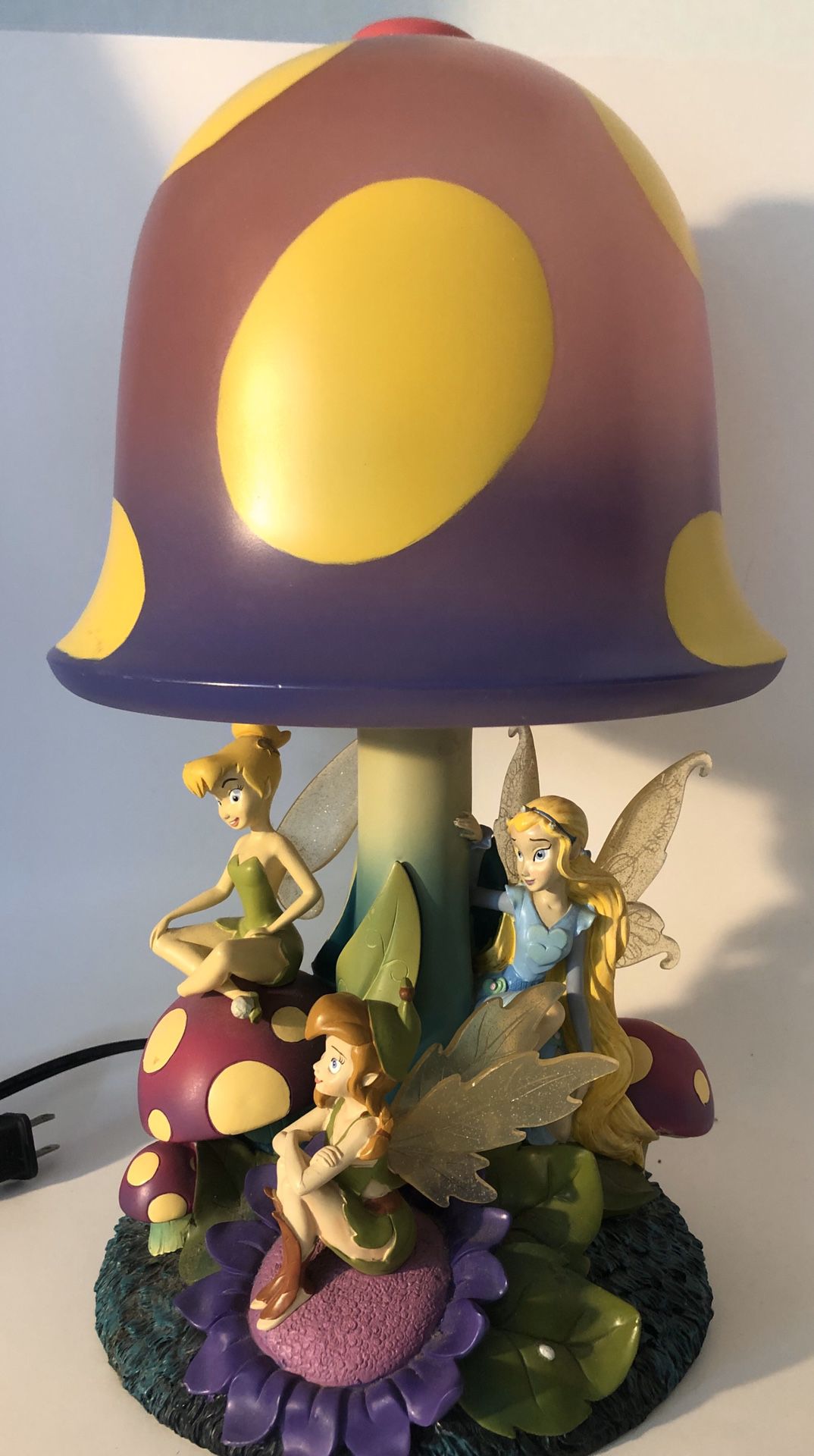 🙋‍♀️ Collector Items - Tinkerbell Lamp, Clock and Lucite Cubes.