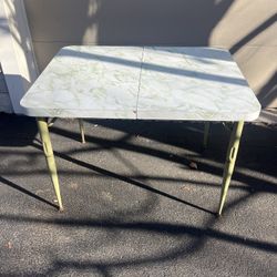 Vintage Howell Co Mid Century Modern Formica Kitchen Dining Table