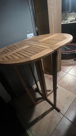 New outdoor foldable table