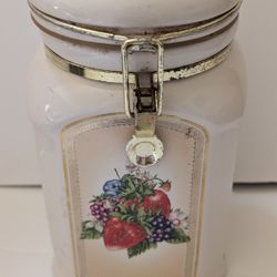 Knott's Berry Farm Foods Tall Strawberry, Black Raspberry Ceramic Canister 9 3/4 x 5 3/4 Flour, Sugar, Cookies, Coffee. Discontinued. Pickup East or W