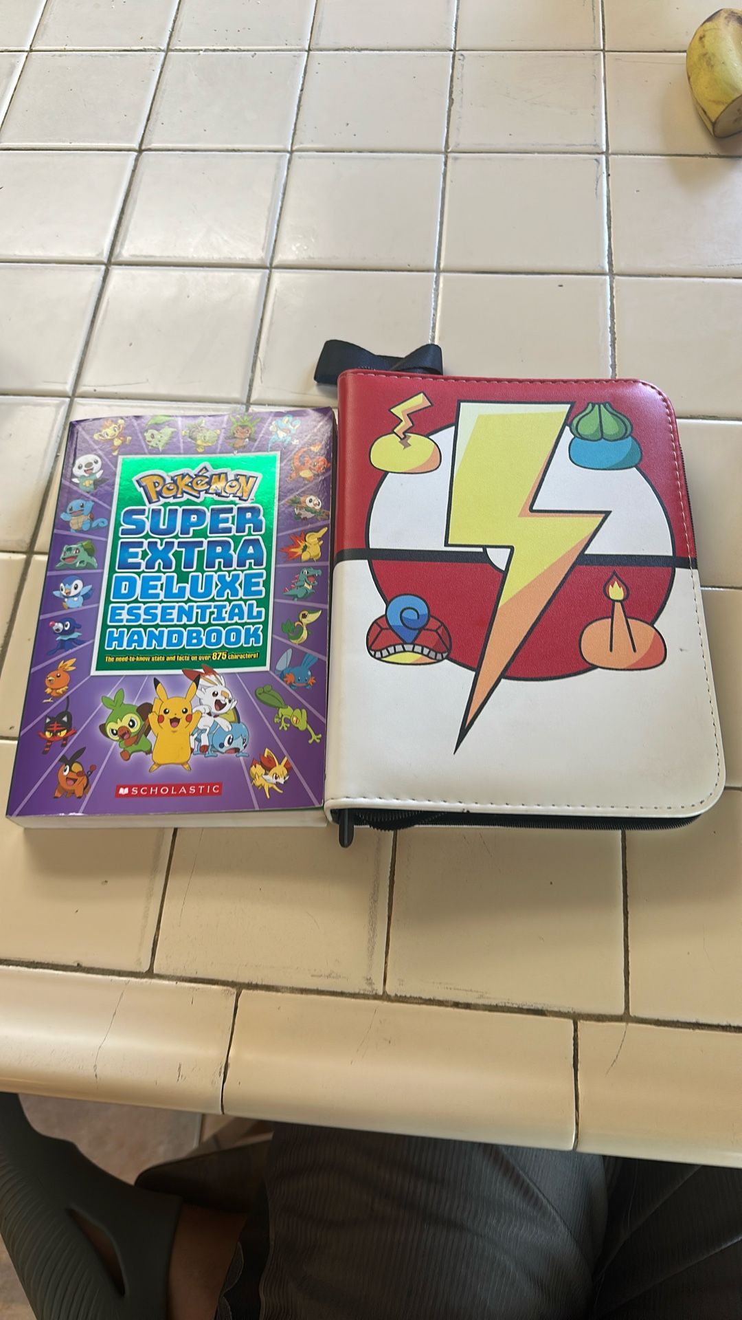 Pokemon Deluxe Handbook And Pokemon Card Quest Binder