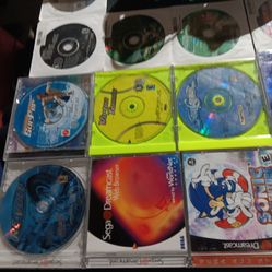 Sega Dreamcast with 20 games