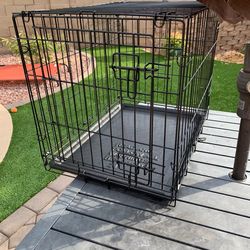 Medium Size Metal Dog Crate