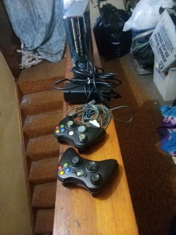 Xbox 360 Halo 4 Edition 