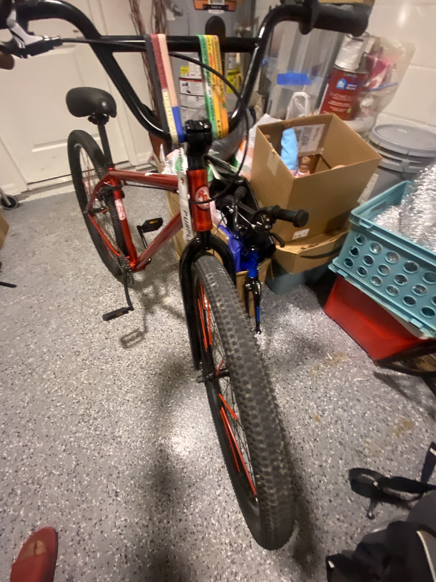 29 inch bmx bike ready for grabs