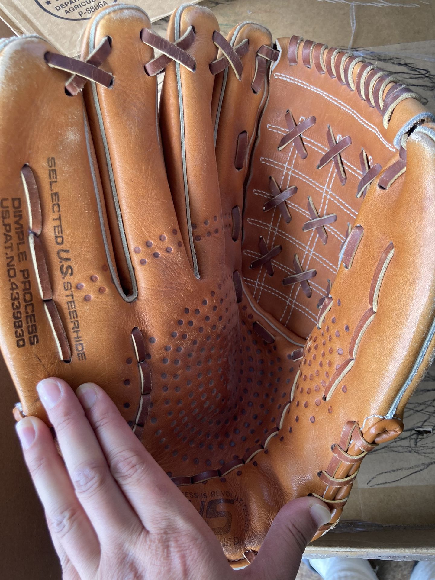Adult Softball Right-handed Glove