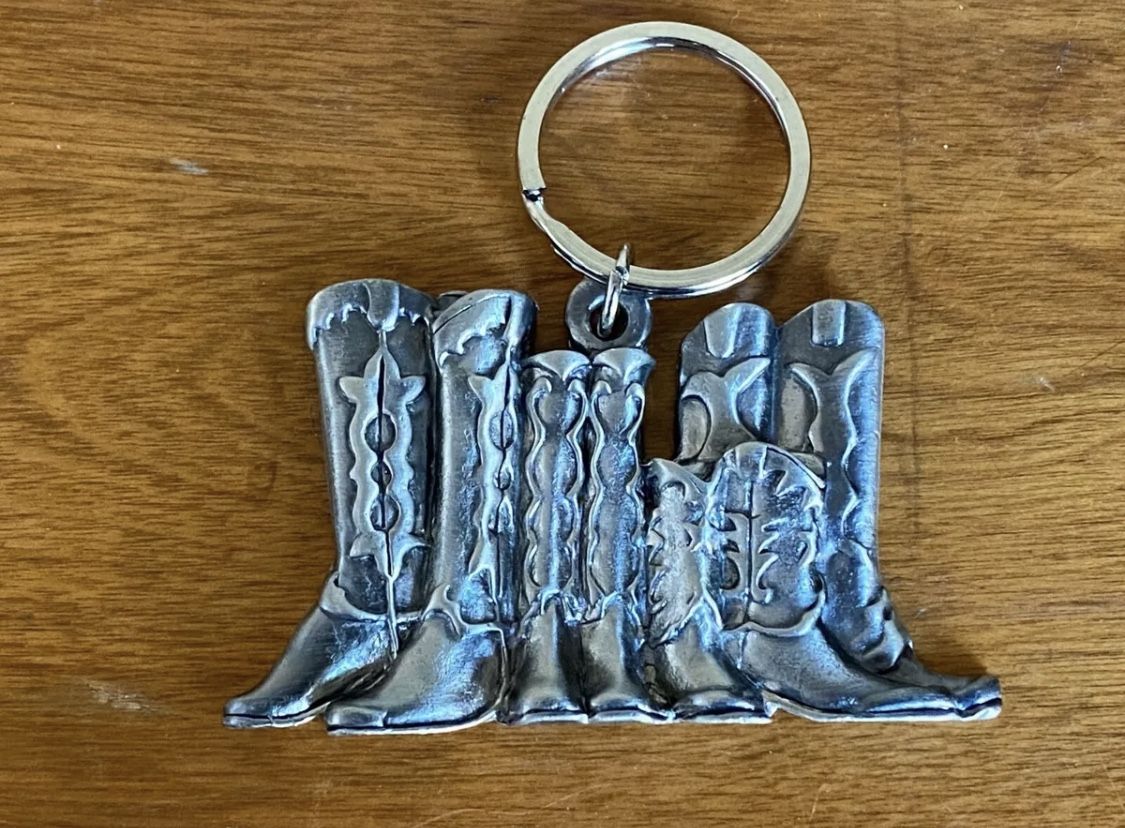 Western Cowgirl Cowboy Boots Keychain Keyring Silver Tone Pewter Metal NWT