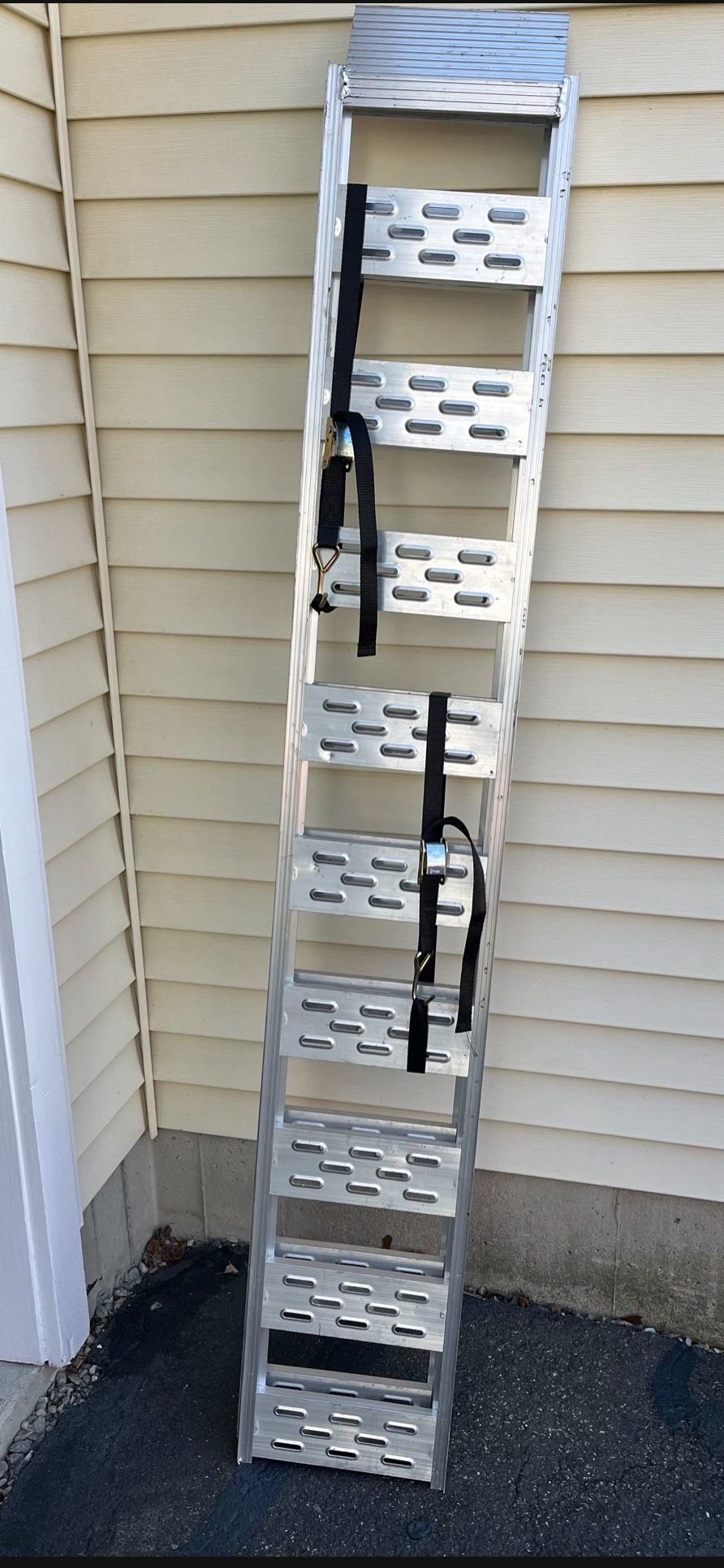 ALUMINUM LOAD RAMPS $70