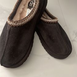 UGG Tasman Slipper
