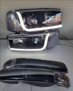 99-06 Sierra Yukon LED Headlights Luces Micas Calaveras Faros Faroles Focos Headlamps